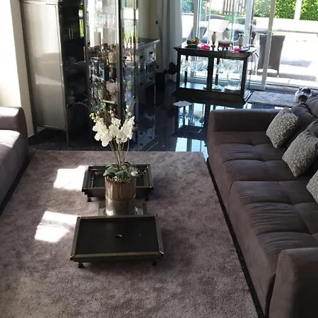 Villa Moderne Grosszuegige 246 Qm 8,5 Zimmer, Offener Kamin Bis Zu 13 Schlafplaetze *