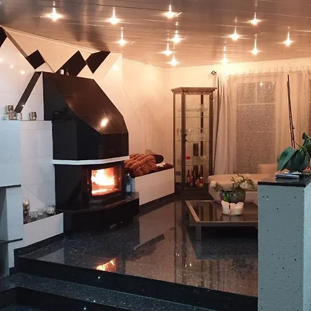 Moderne Grosszuegige 246 Qm 8,5 Zimmer, Offener Kamin Bis Zu 13 Schlafplaetze 빌라